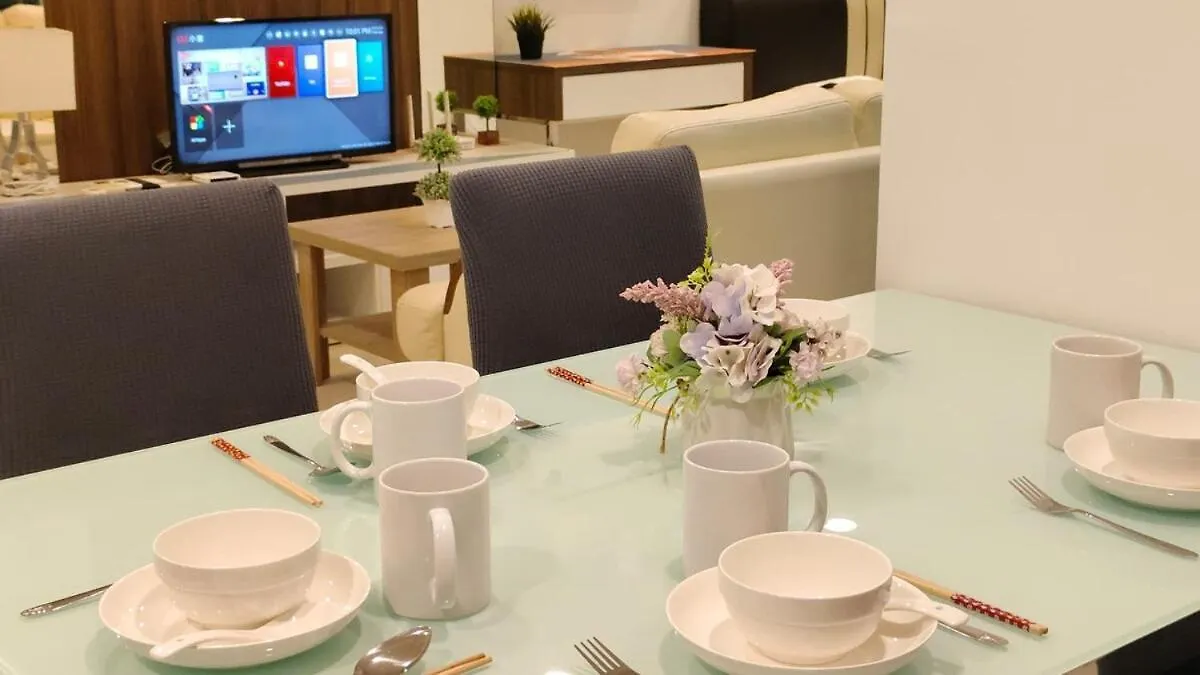 Apartment High-Rise Suite With View-Near Gurney & Gleneagles George Town Malaysia